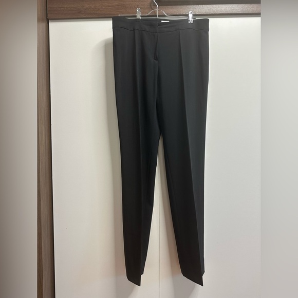 Armani Collezioni Elegant Black Virgin Wool Pants - Picture 2 of 8